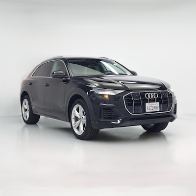 2023 Audi Q8 Premium