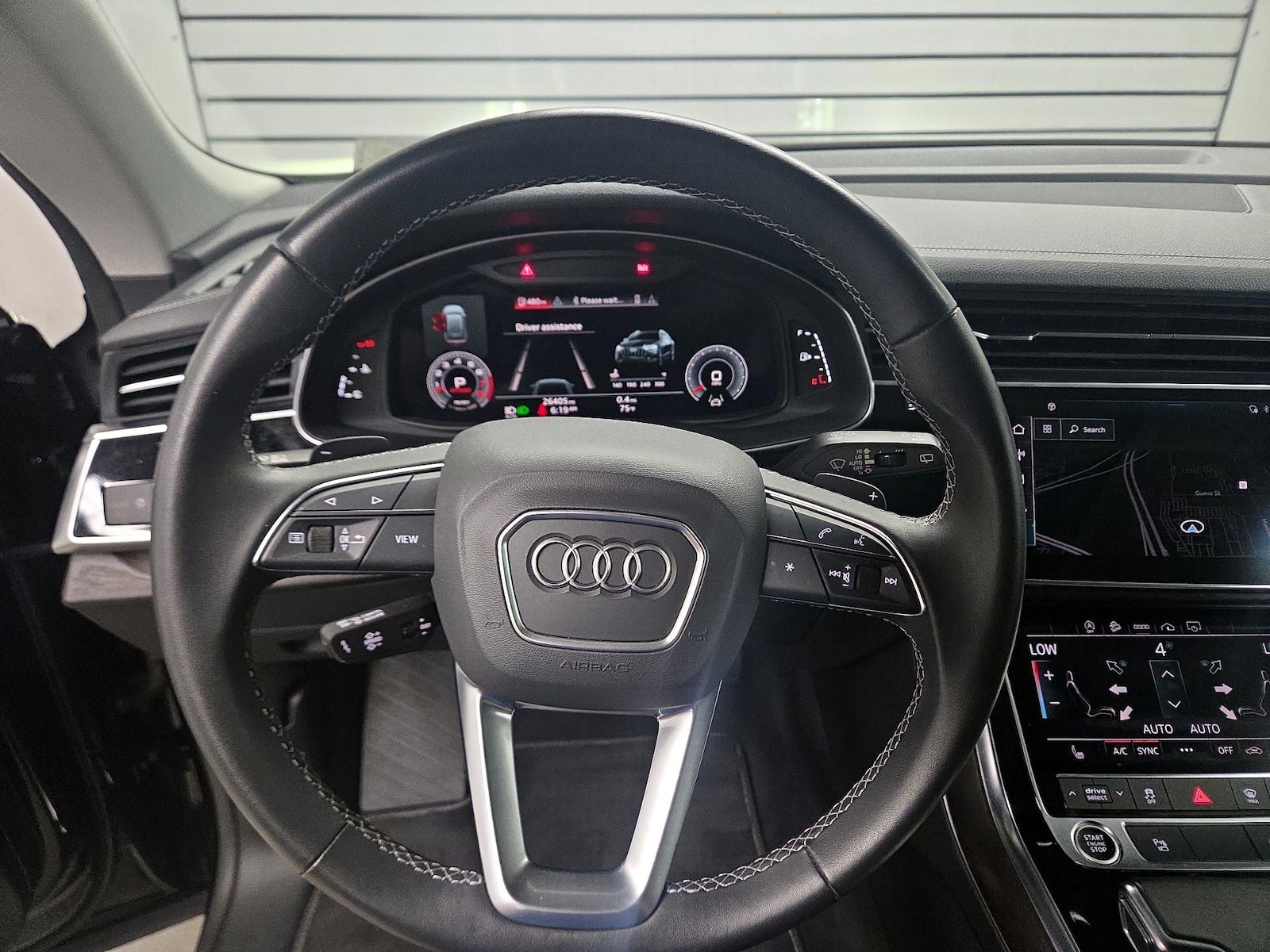 2023 Audi Q8 Premium - Photo 11