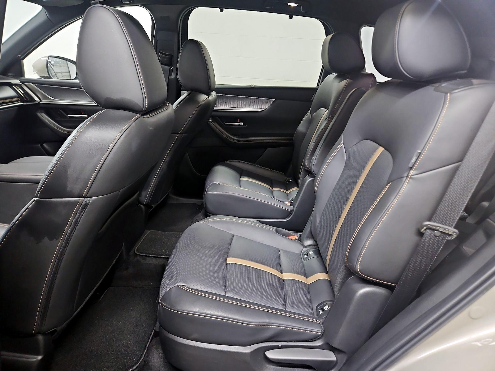 Rear Air Conditioning