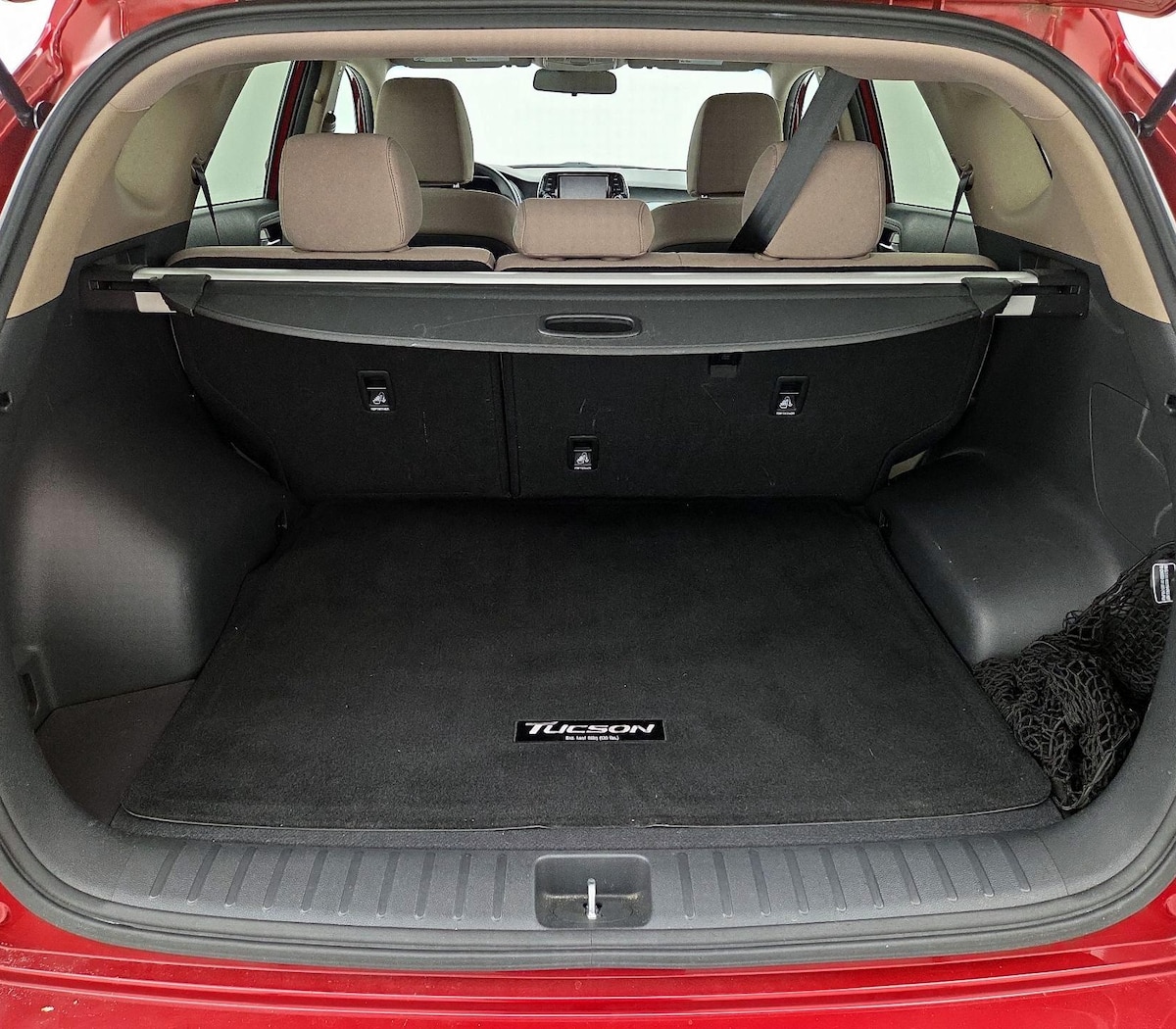 Trunk/Cargo (Seats Up)