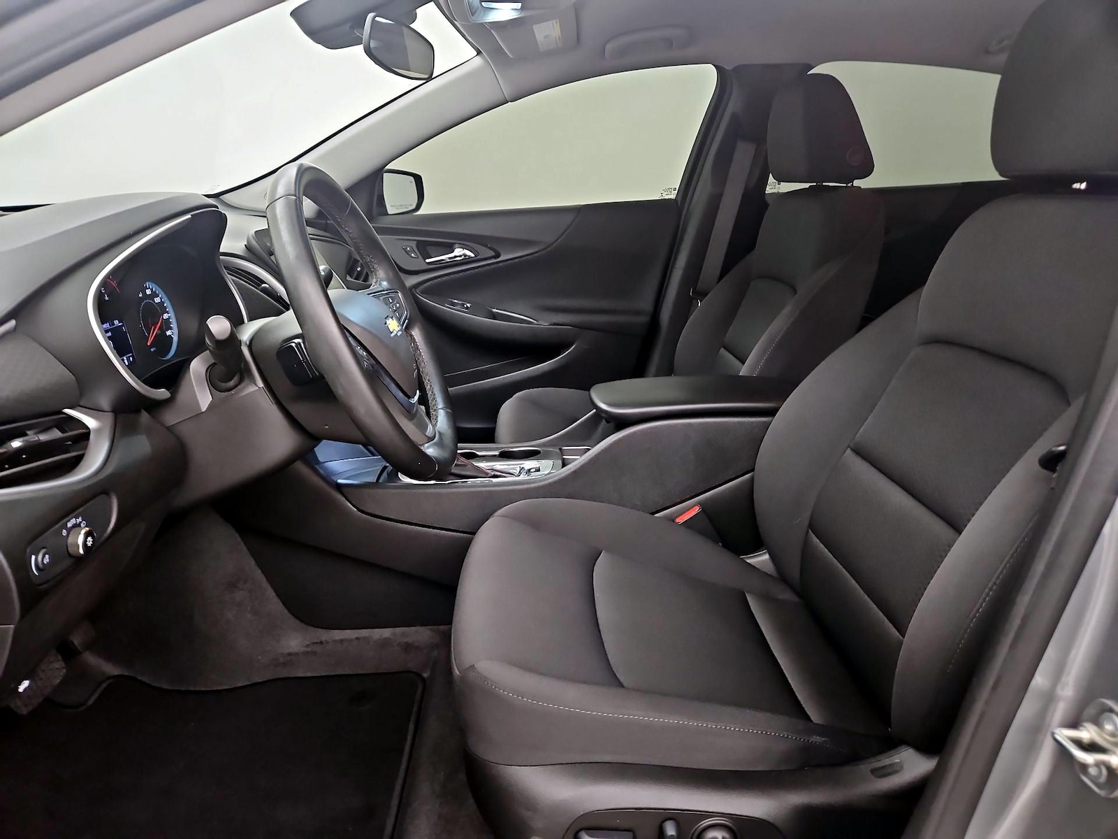 2024 Chevrolet Malibu RS - Photo 12