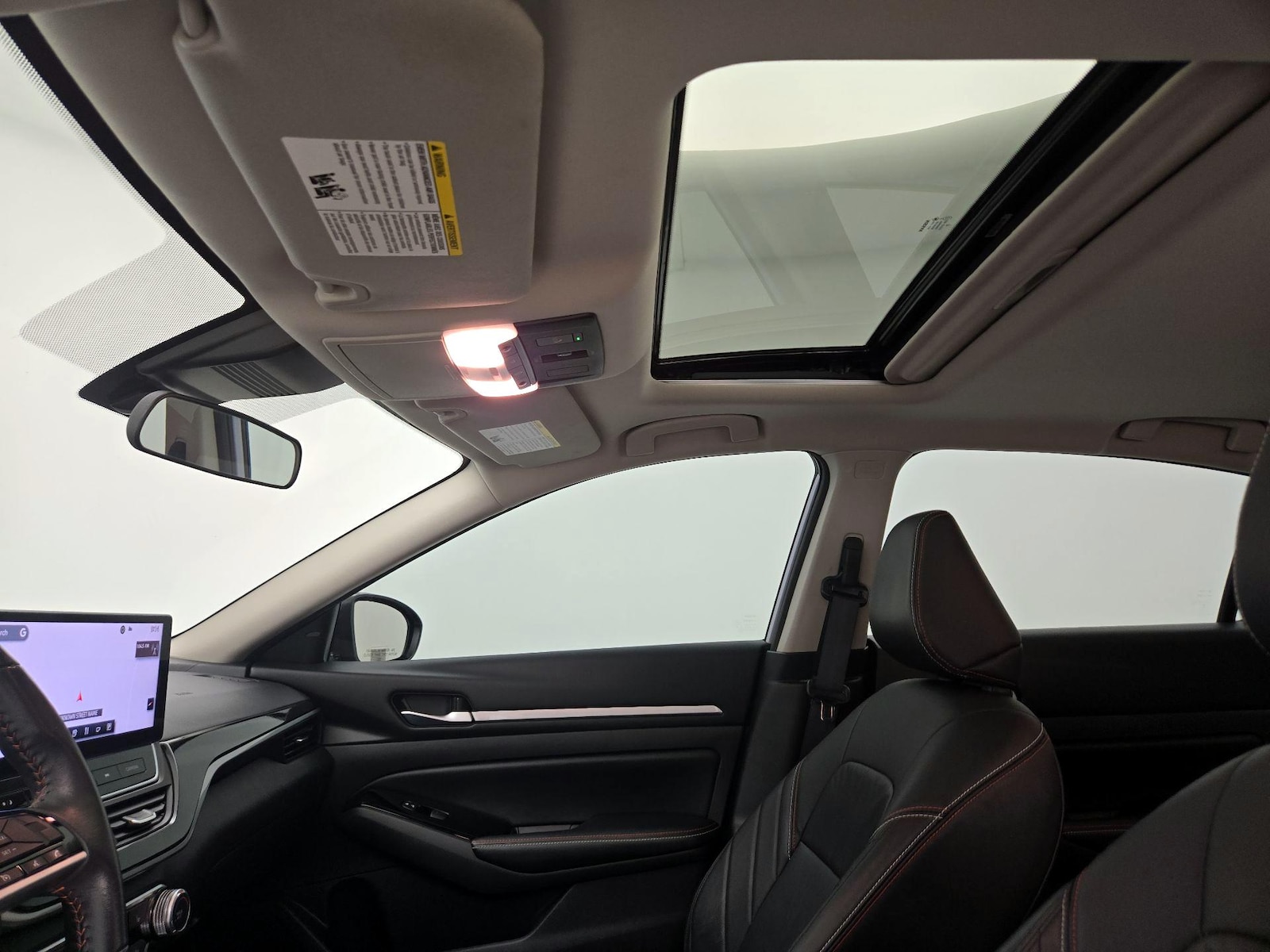 Sunroof(s) & Overhead Airbags