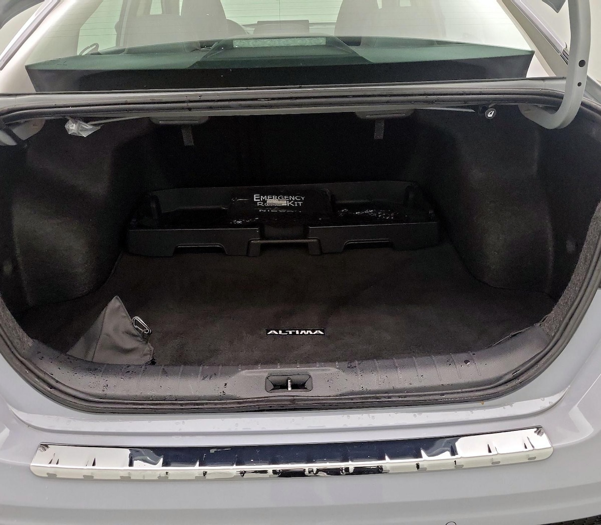 Trunk/Cargo (Seats Up)