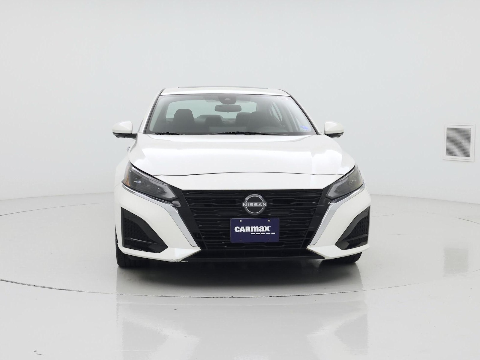 2024 Nissan Altima SL - Photo 6