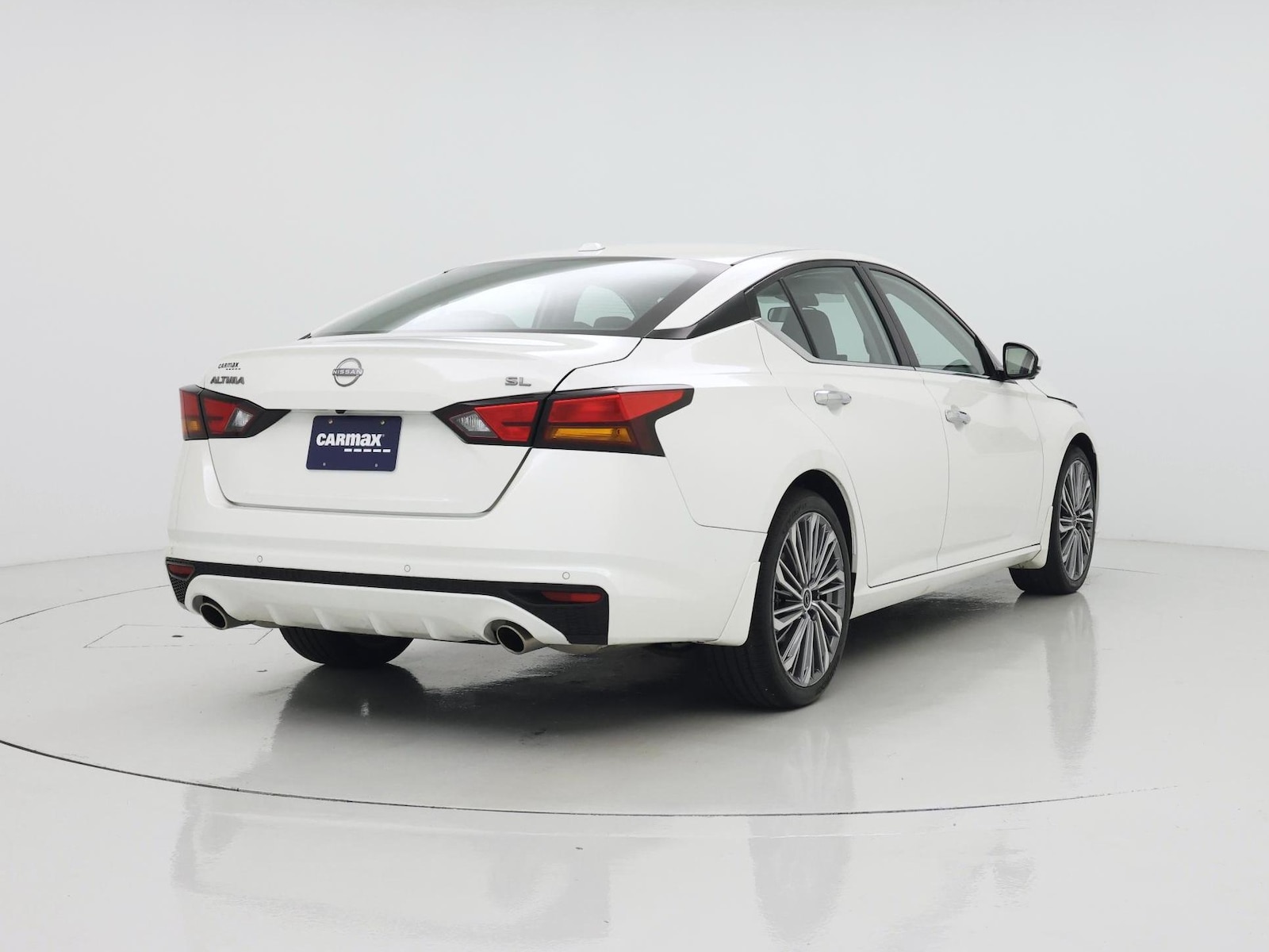 2024 Nissan Altima SL - Photo 9