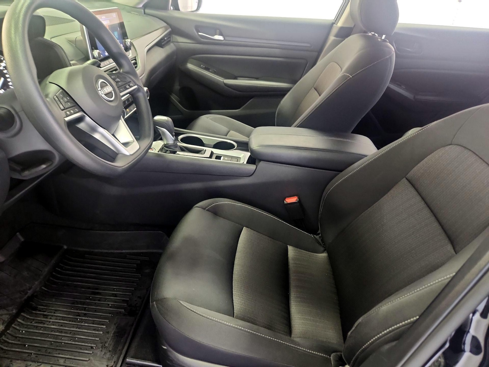 Power Seat(s) & Side Airbags
