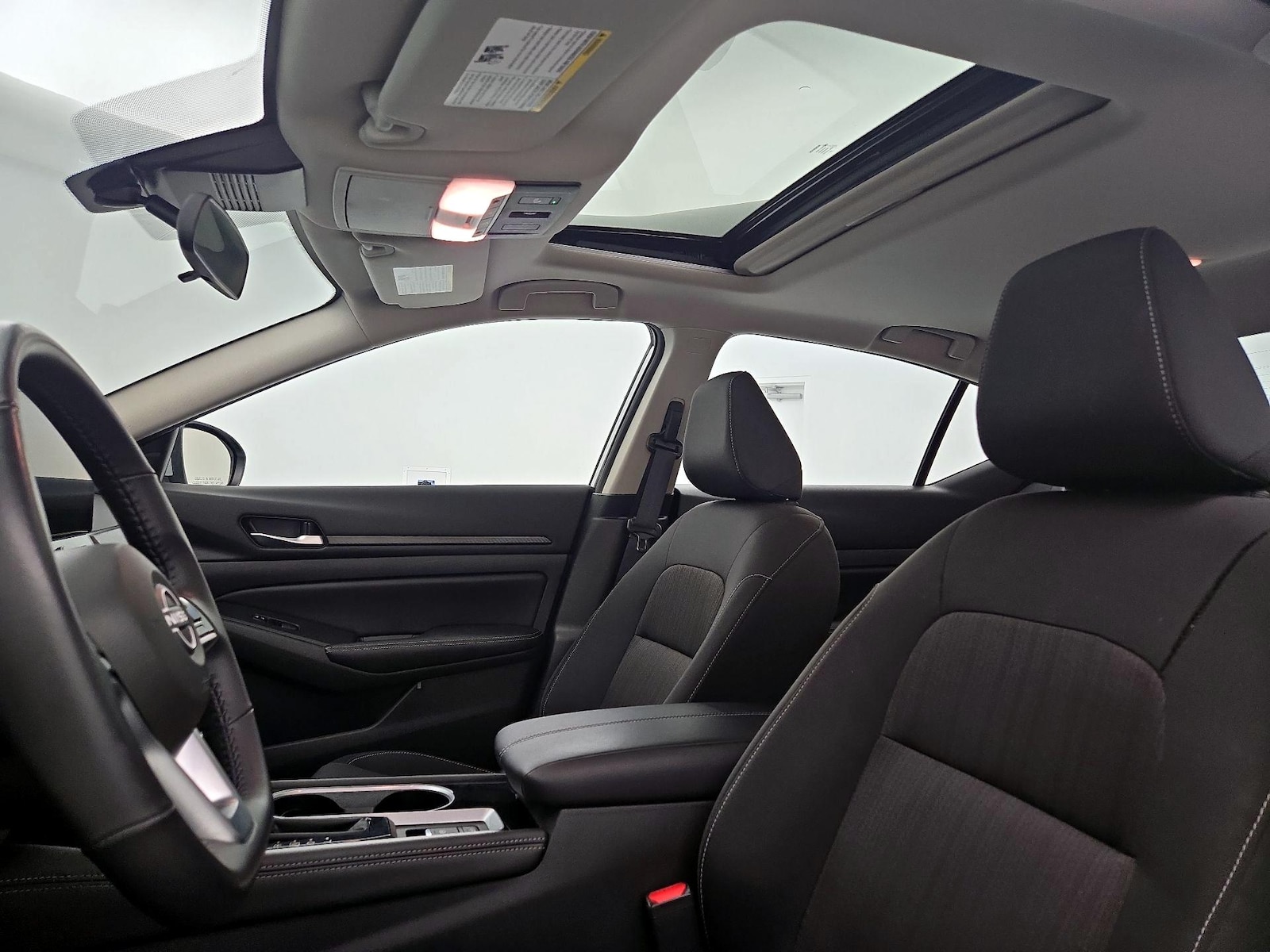 Sunroof(s) & Overhead Airbags