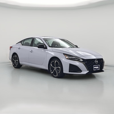 2023 Nissan Altima SR