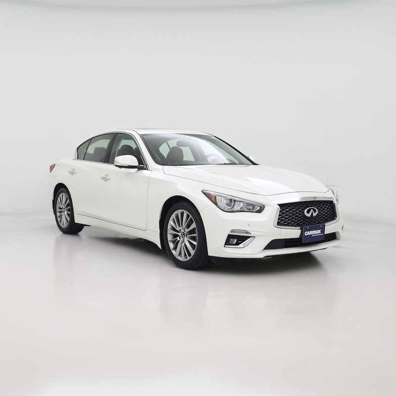 2023 Infiniti Q50 Luxe