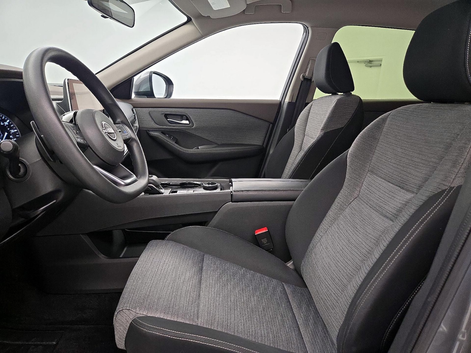 Power Seat(s) & Side Airbags