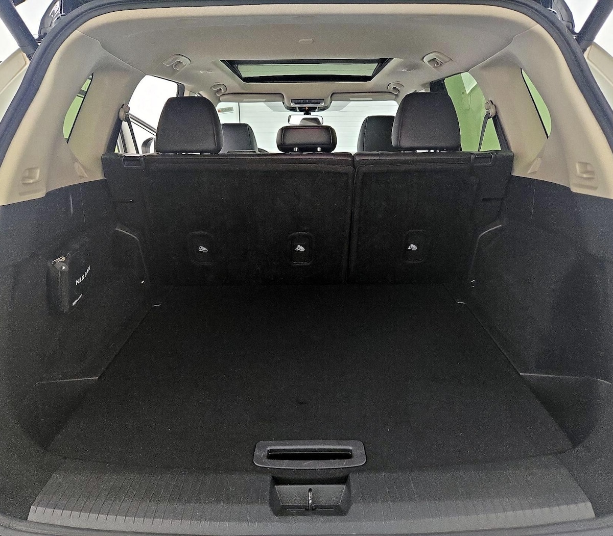 Trunk/Cargo (Seats Up)