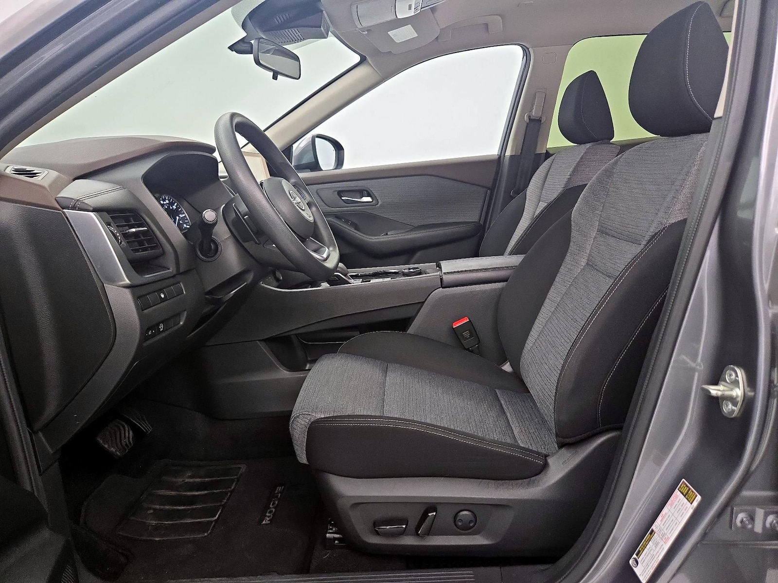 Power Seat(s) & Side Airbags