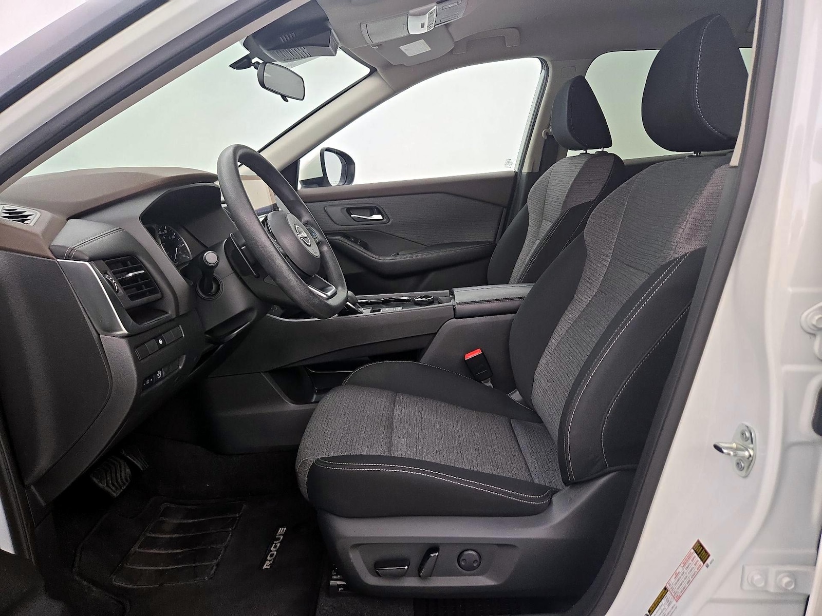 Power Seat(s) & Side Airbags