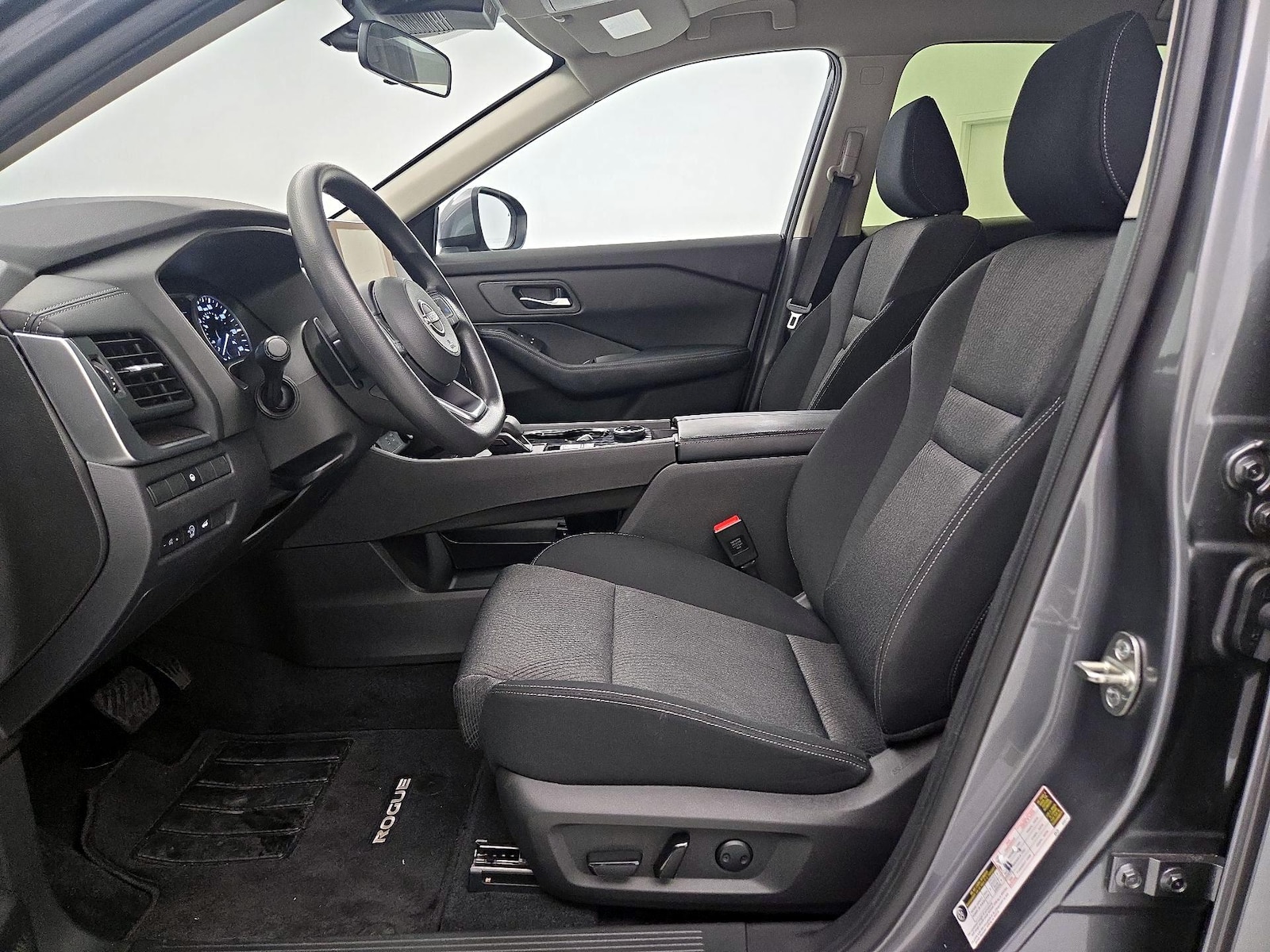 Power Seat(s) & Side Airbags