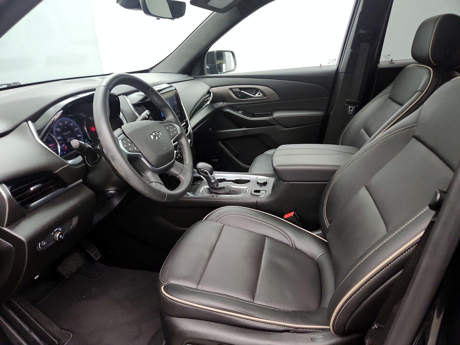 Power Seat(s) & A/C Seat(s)