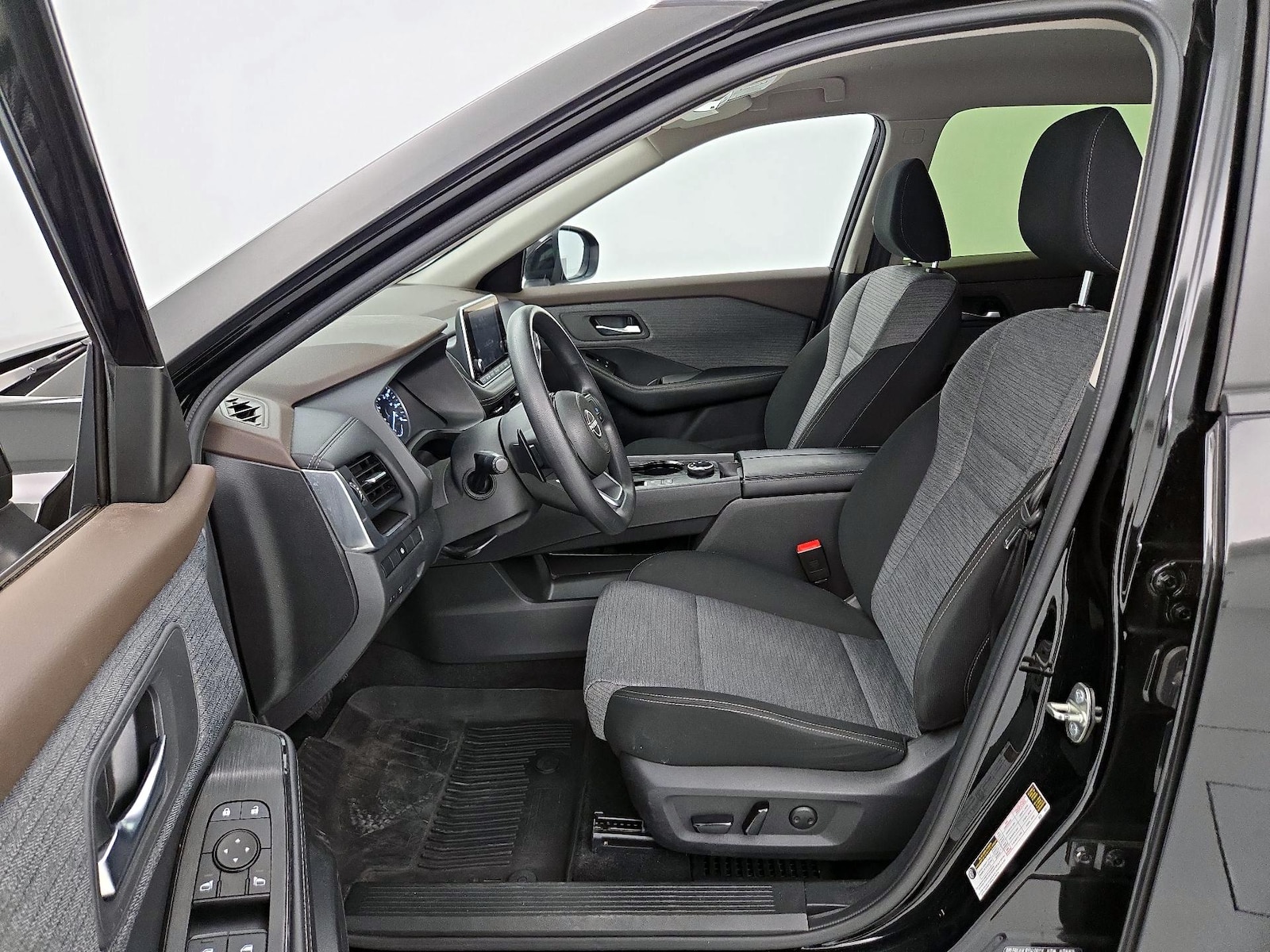 Power Seat(s) & Side Airbags