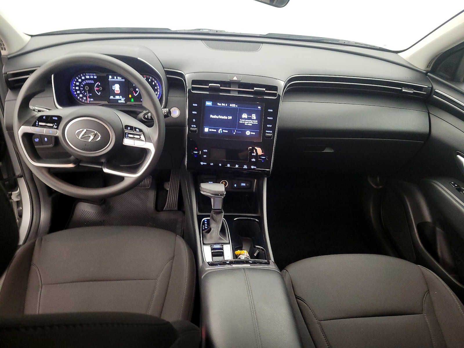 Apple CarPlay® & Android Auto™