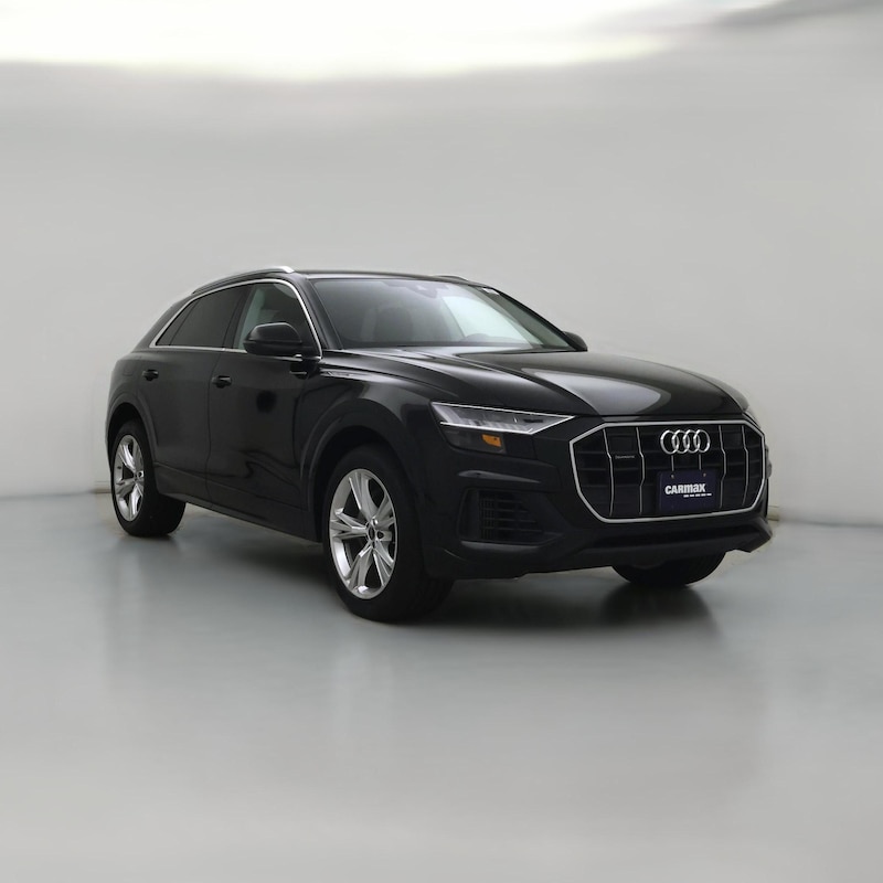 2023 Audi Q8 Premium