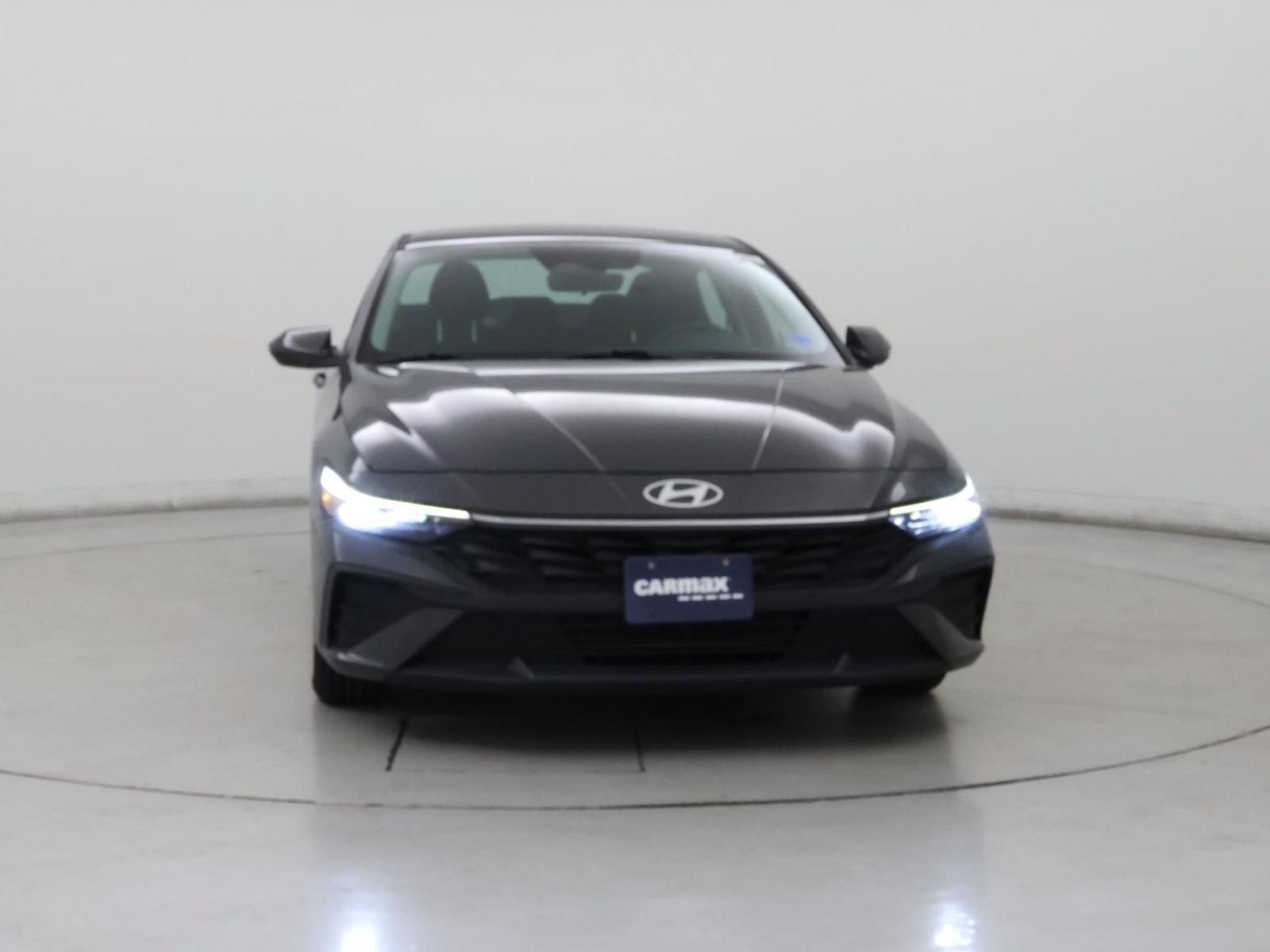 2024 Hyundai Elantra SE - Photo 6