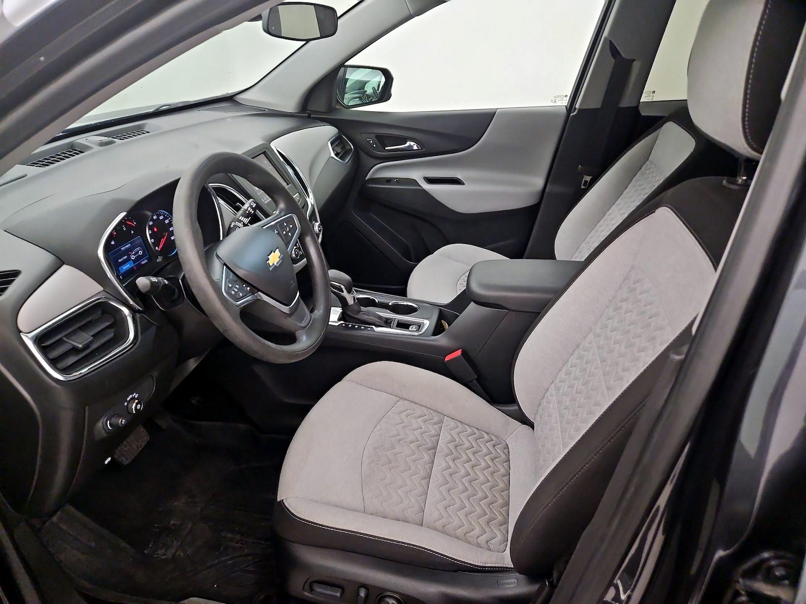 Power Seat(s) & Side Airbags