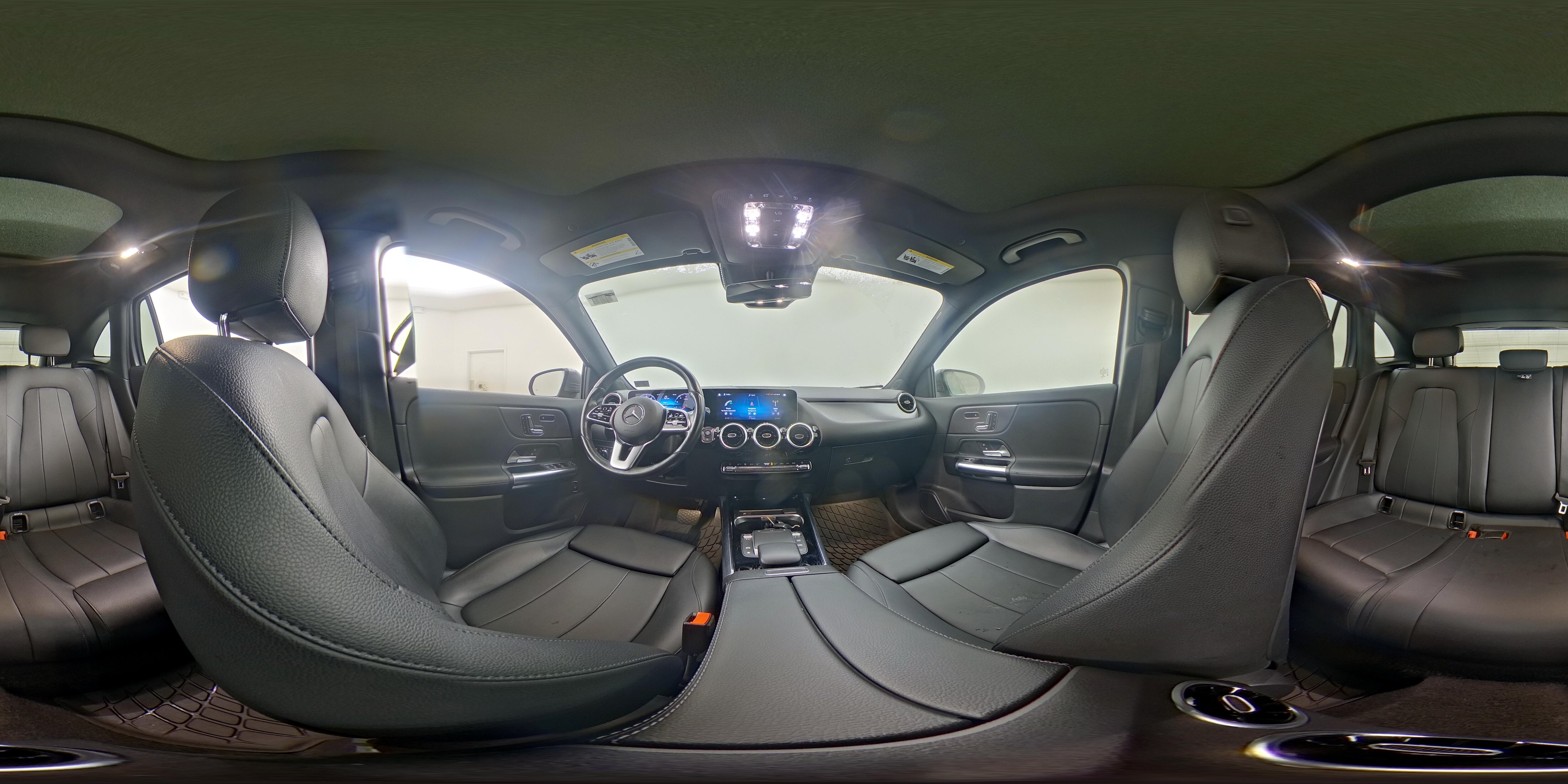 2021 Mercedes-Benz GLA GLA250 - Photo 26