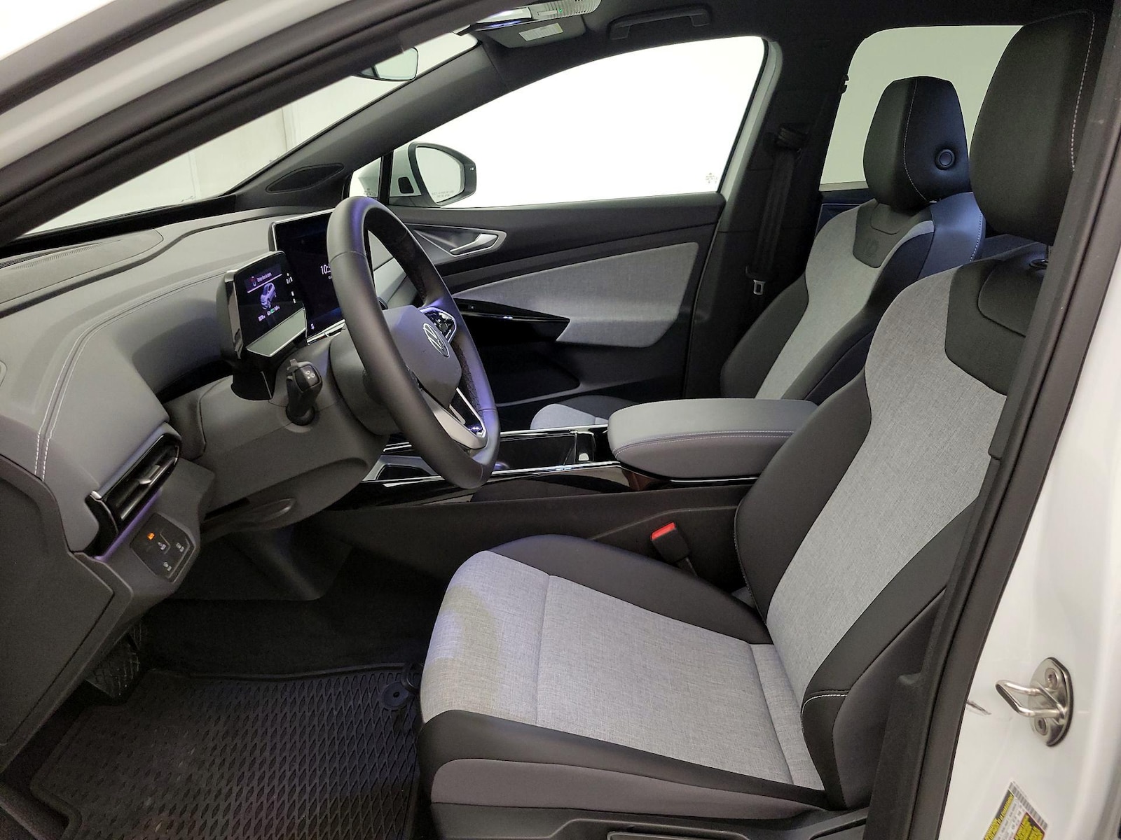 Front Seat Heaters & A/C Seat(s)