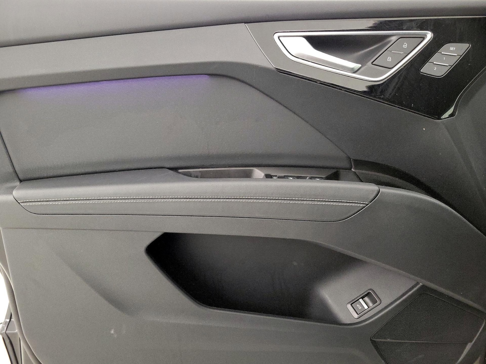 2023 Audi Q4 e-tron Premium Plus - Photo 13