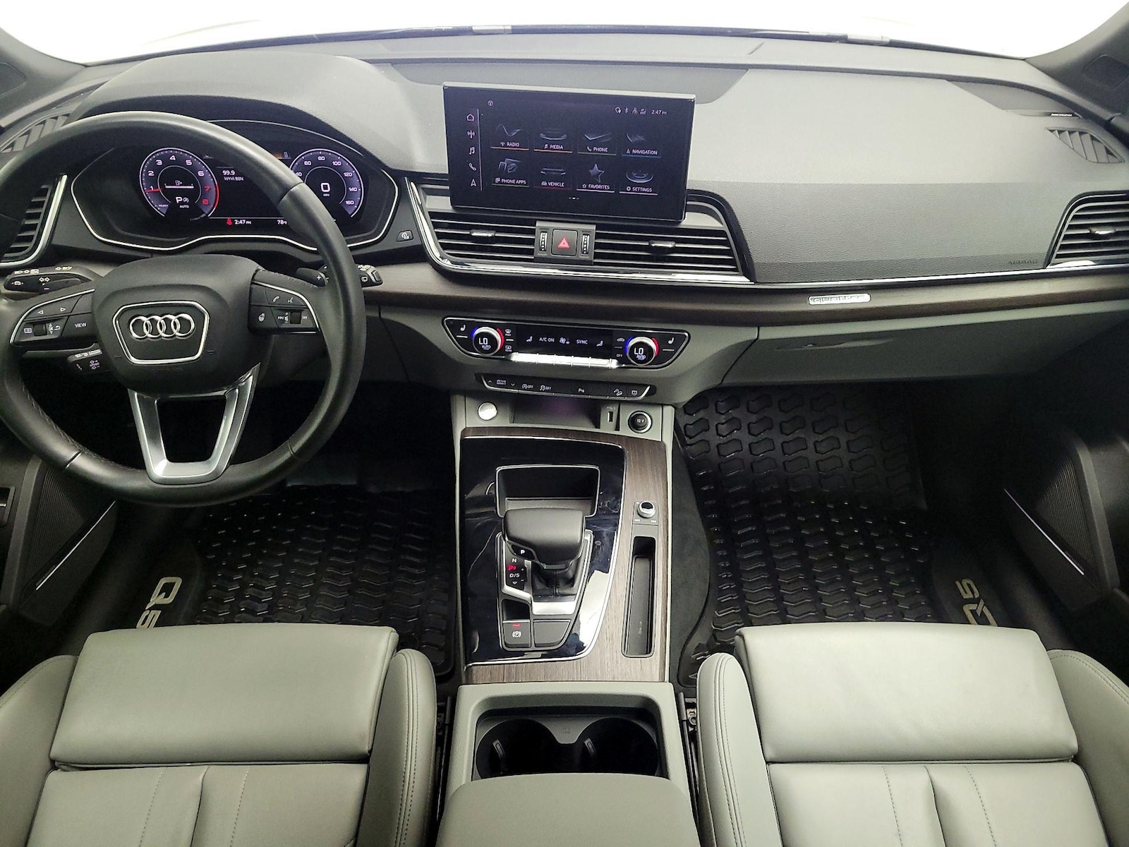 Apple CarPlay® & Android Auto™