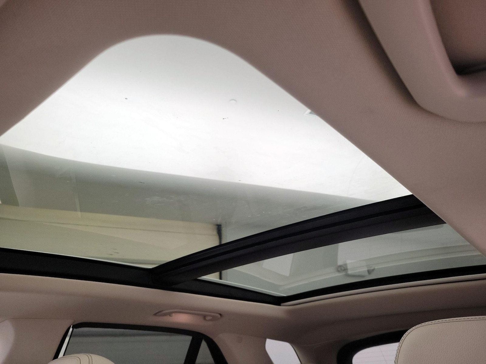 Panoramic Sunroof