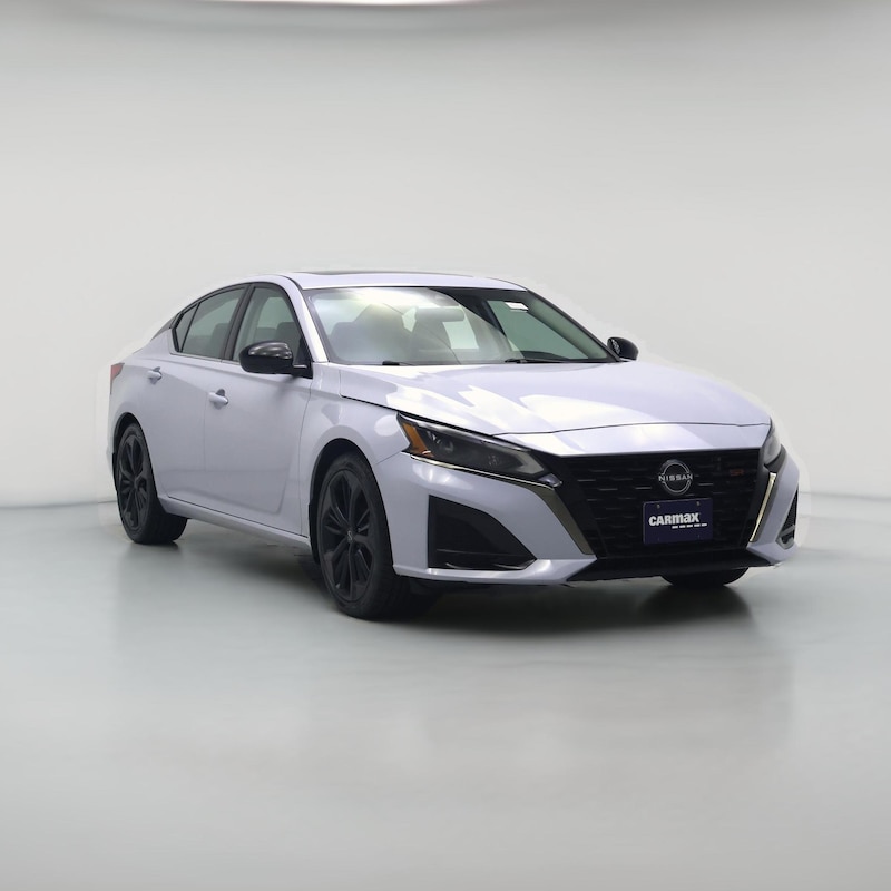 2024 Nissan Altima SR