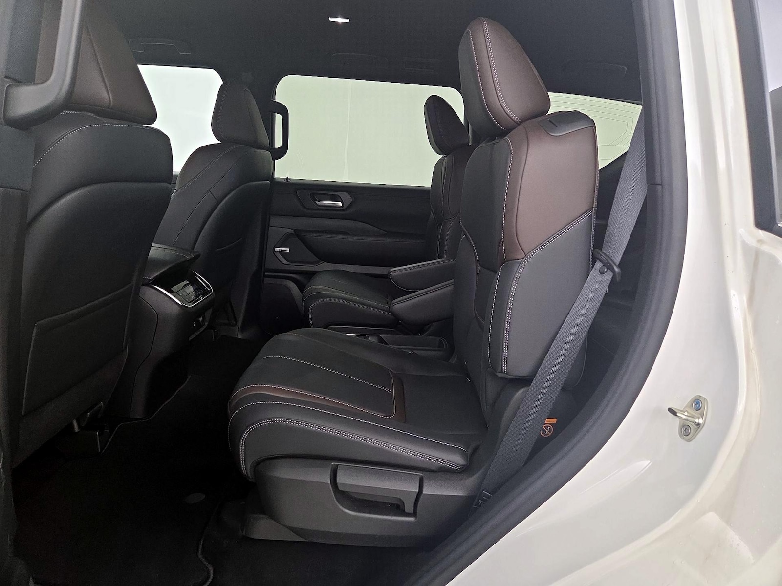 Rear Air Conditioning
