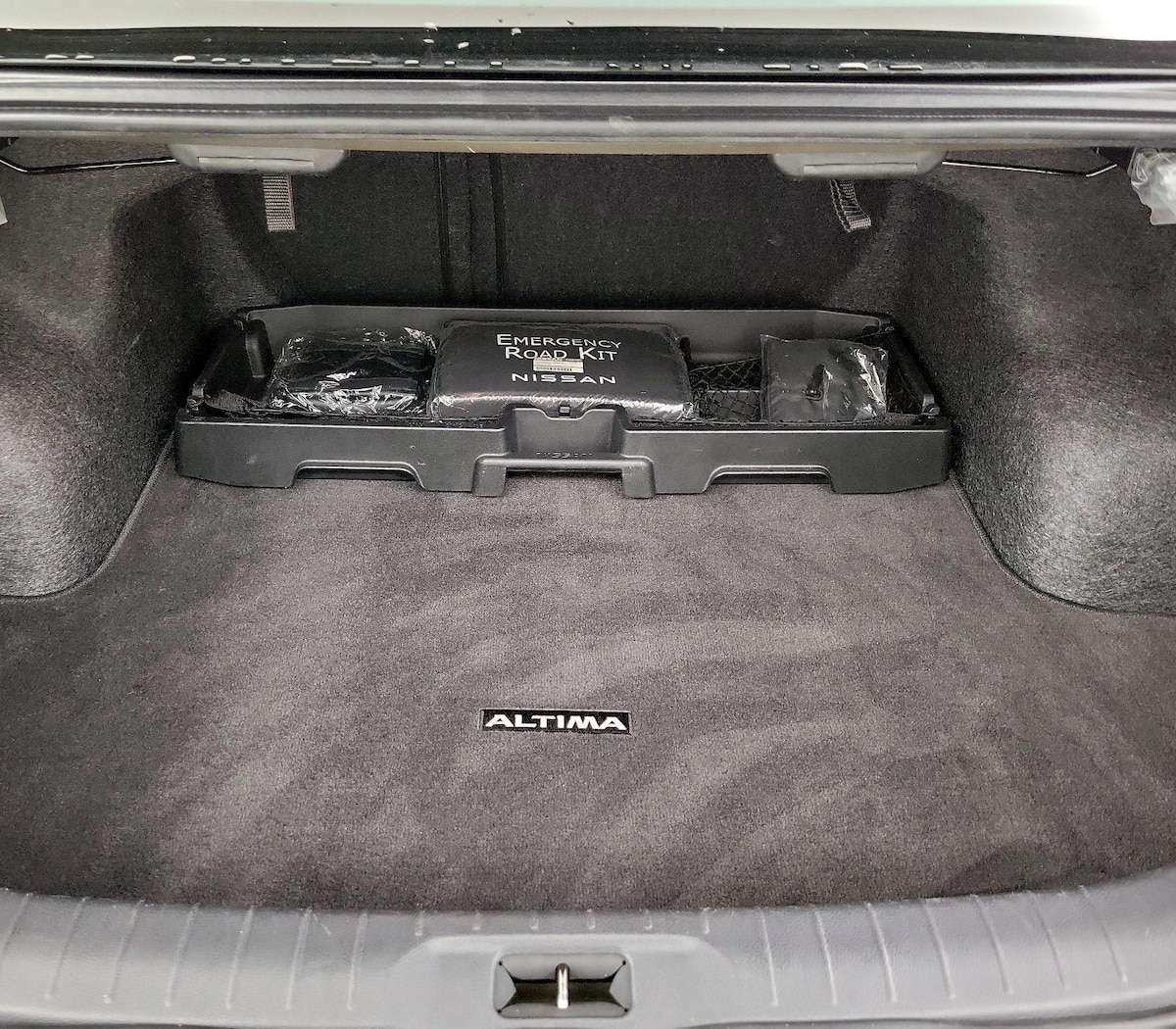 Trunk/Cargo (Seats Up)