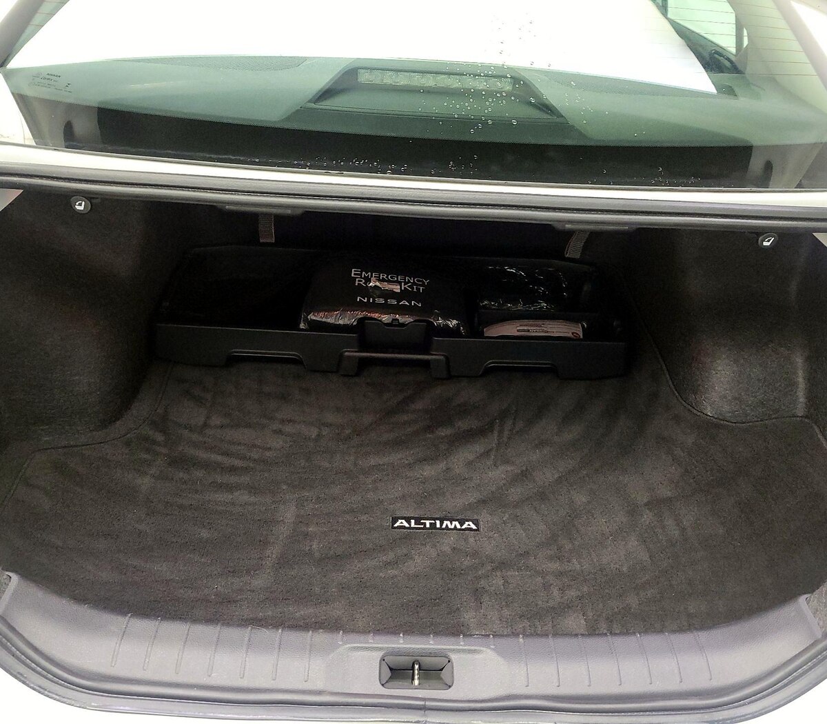 Trunk/Cargo (Seats Up)