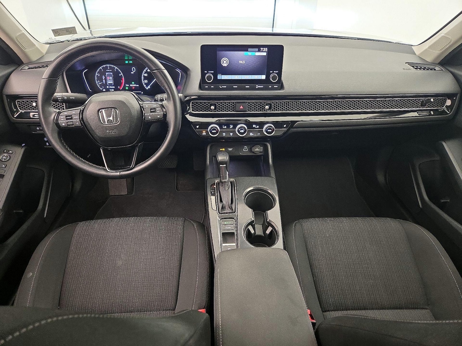 Apple CarPlay® & Android Auto™