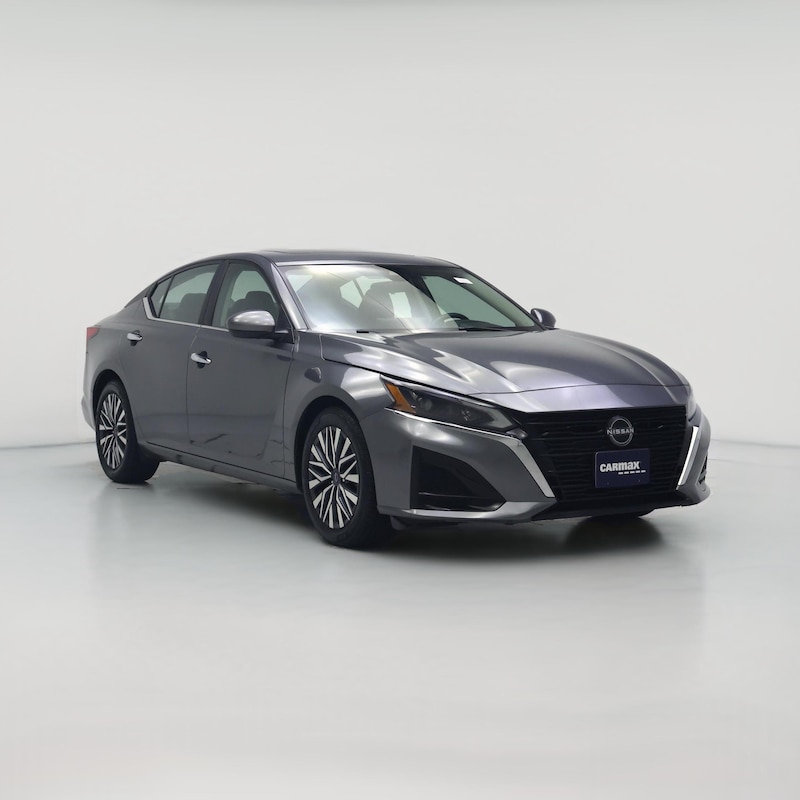 2023 Nissan Altima SV