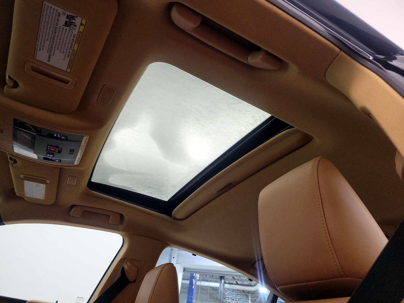 Sunroof(s) & Overhead Airbags