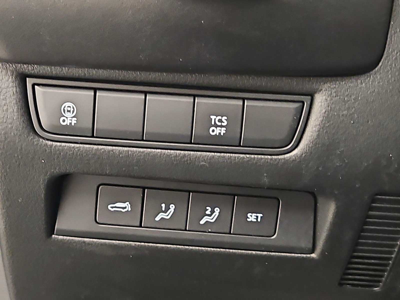 2025 Mazda CX-50 Premium Plus - Photo 14