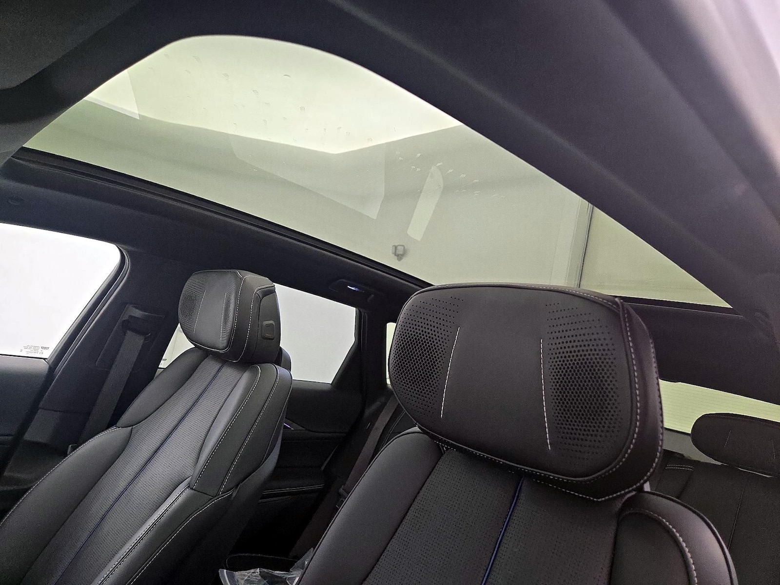 Skylight(s) & Overhead Airbags