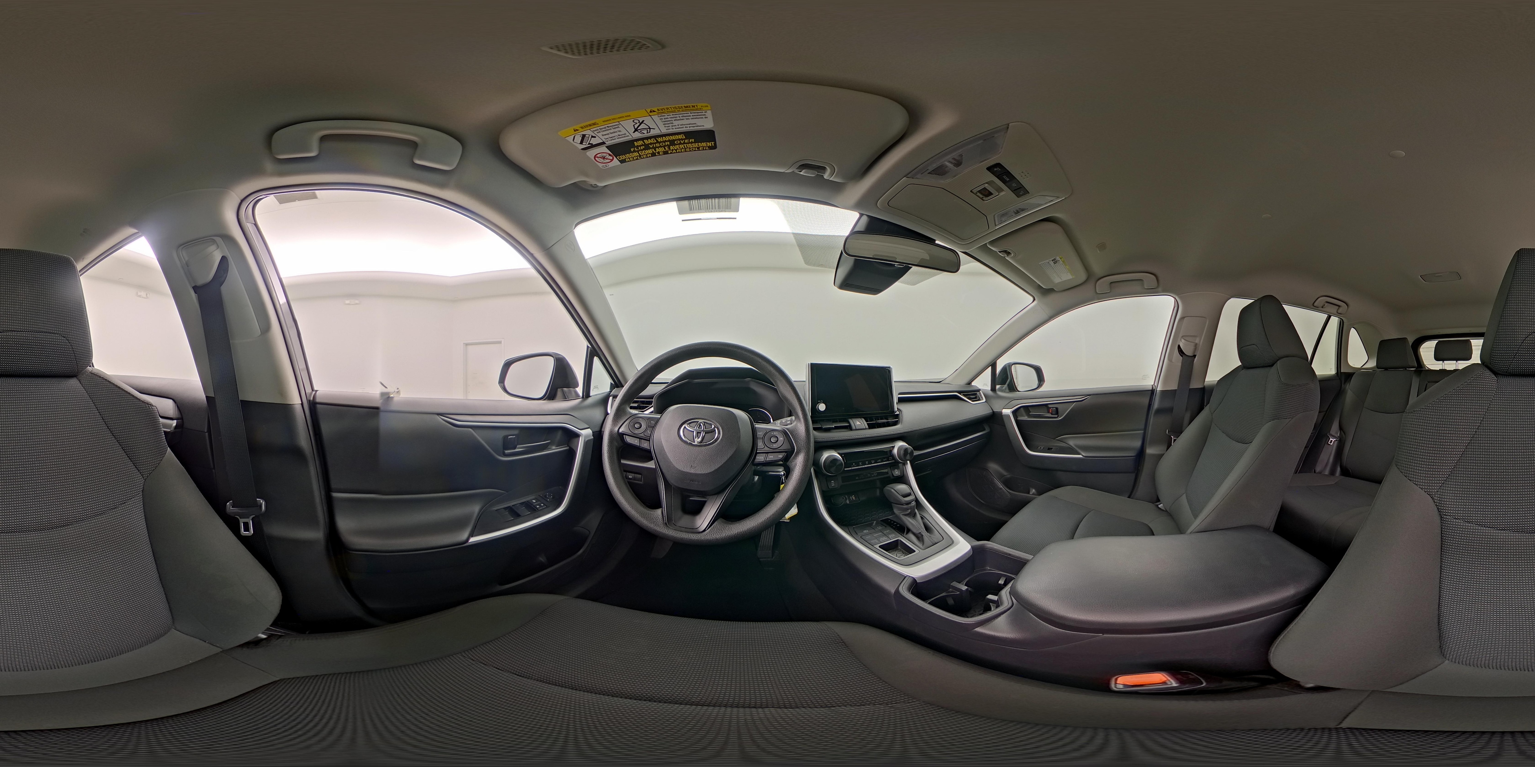 2025 Toyota RAV4 LE - Photo 27