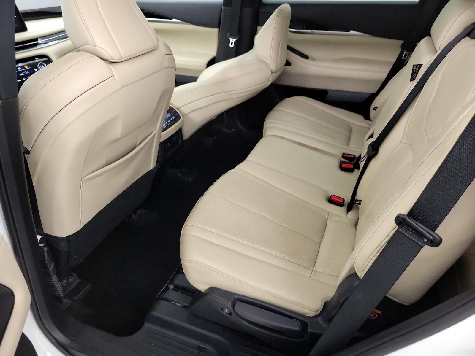 Rear Air Conditioning