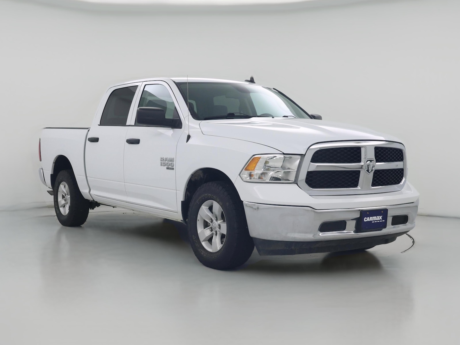 Heated Mirrors & Tow Hitch