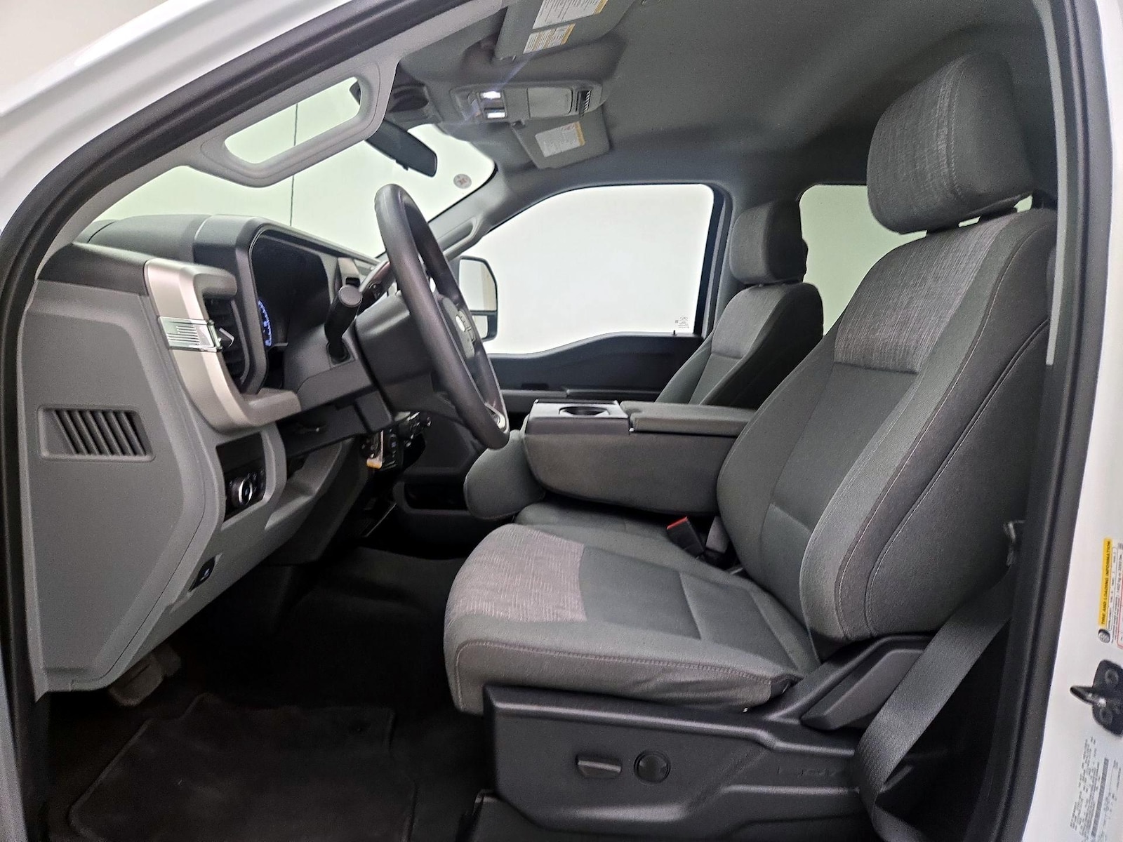 Power Seat(s) & Side Airbags