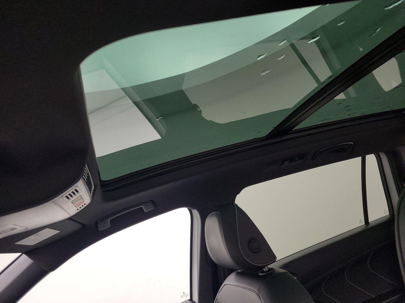 Panoramic Sunroof