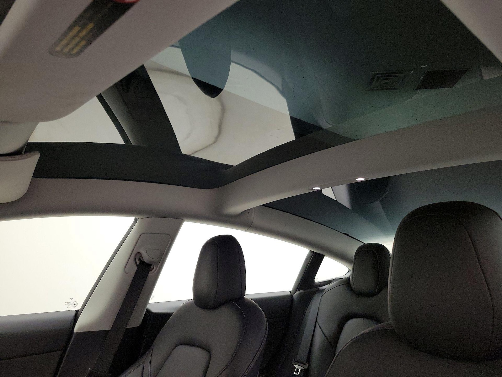 Skylight(s) & Overhead Airbags