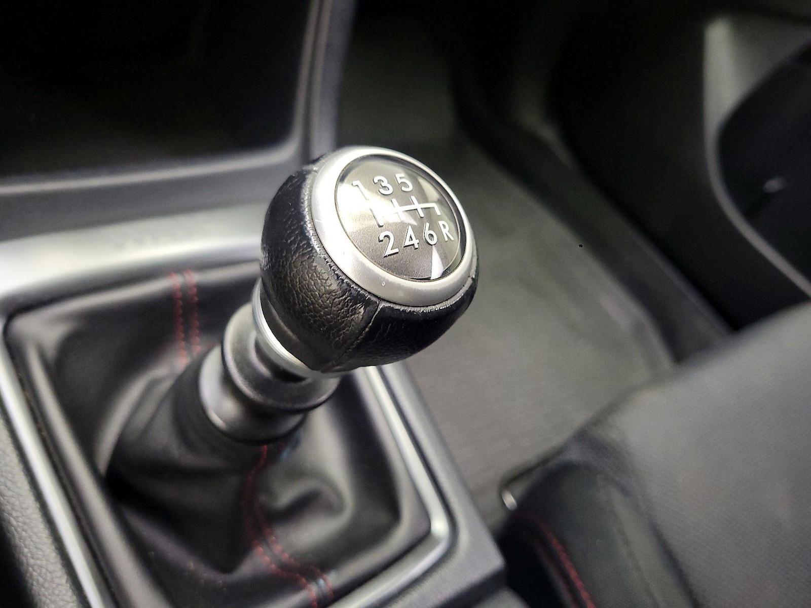 2019 Subaru WRX Base - Photo 17
