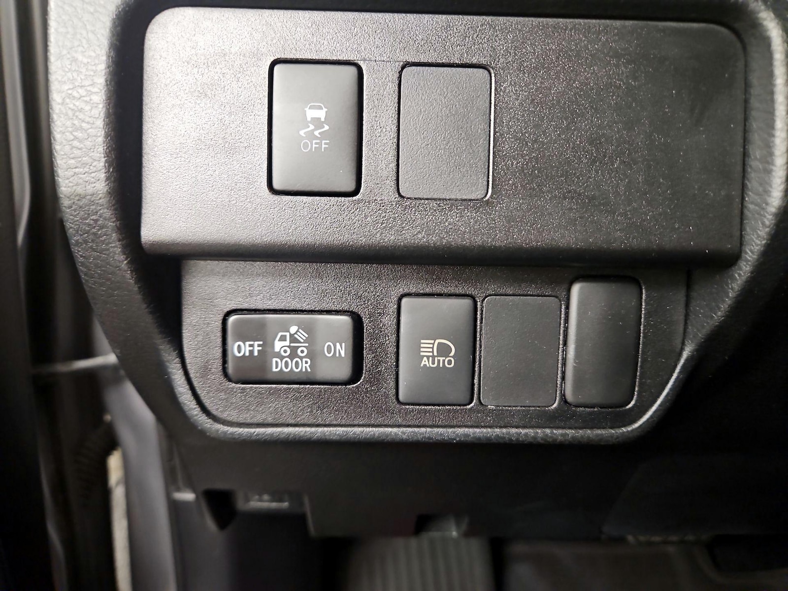 2021 Toyota Tacoma SR5 - Photo 14