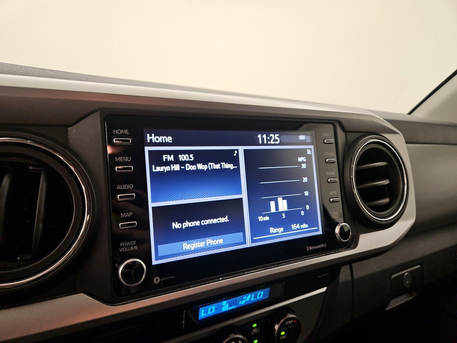 2021 Toyota Tacoma SR5 - Photo 16