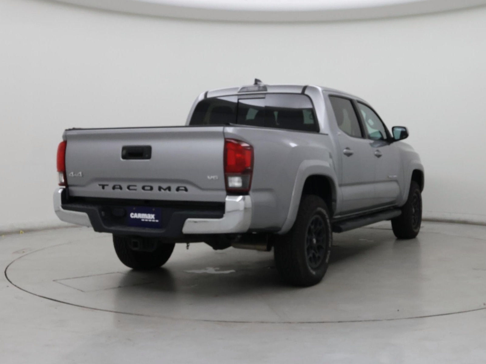 2021 Toyota Tacoma SR5 - Photo 9