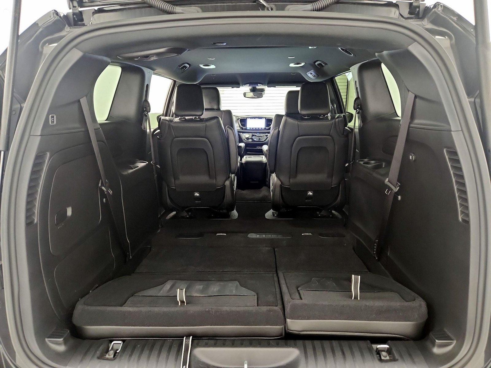 2023 Chrysler Pacifica Hybrid Touring L - Photo 21