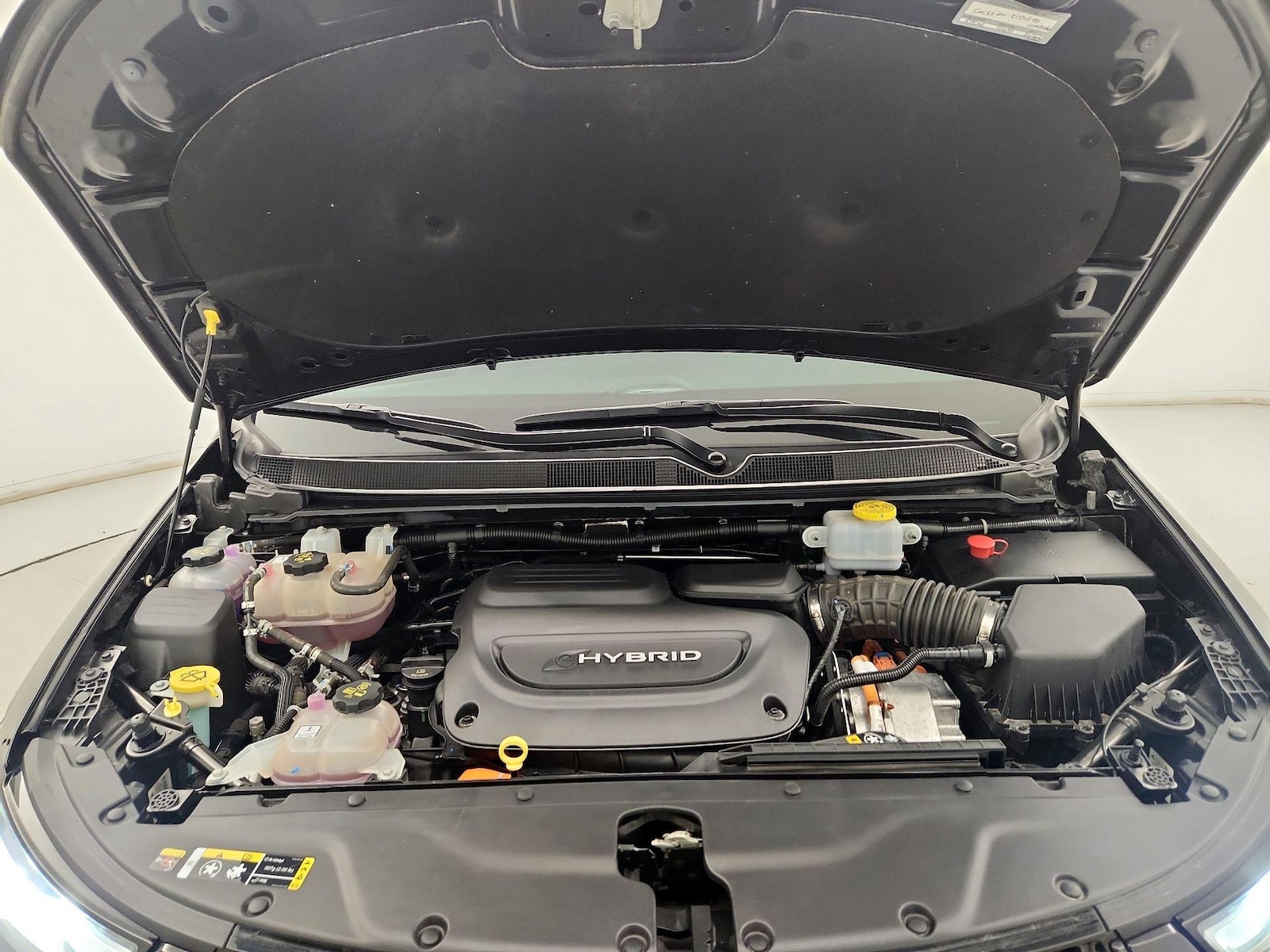 2023 Chrysler Pacifica Hybrid Touring L - Photo 22